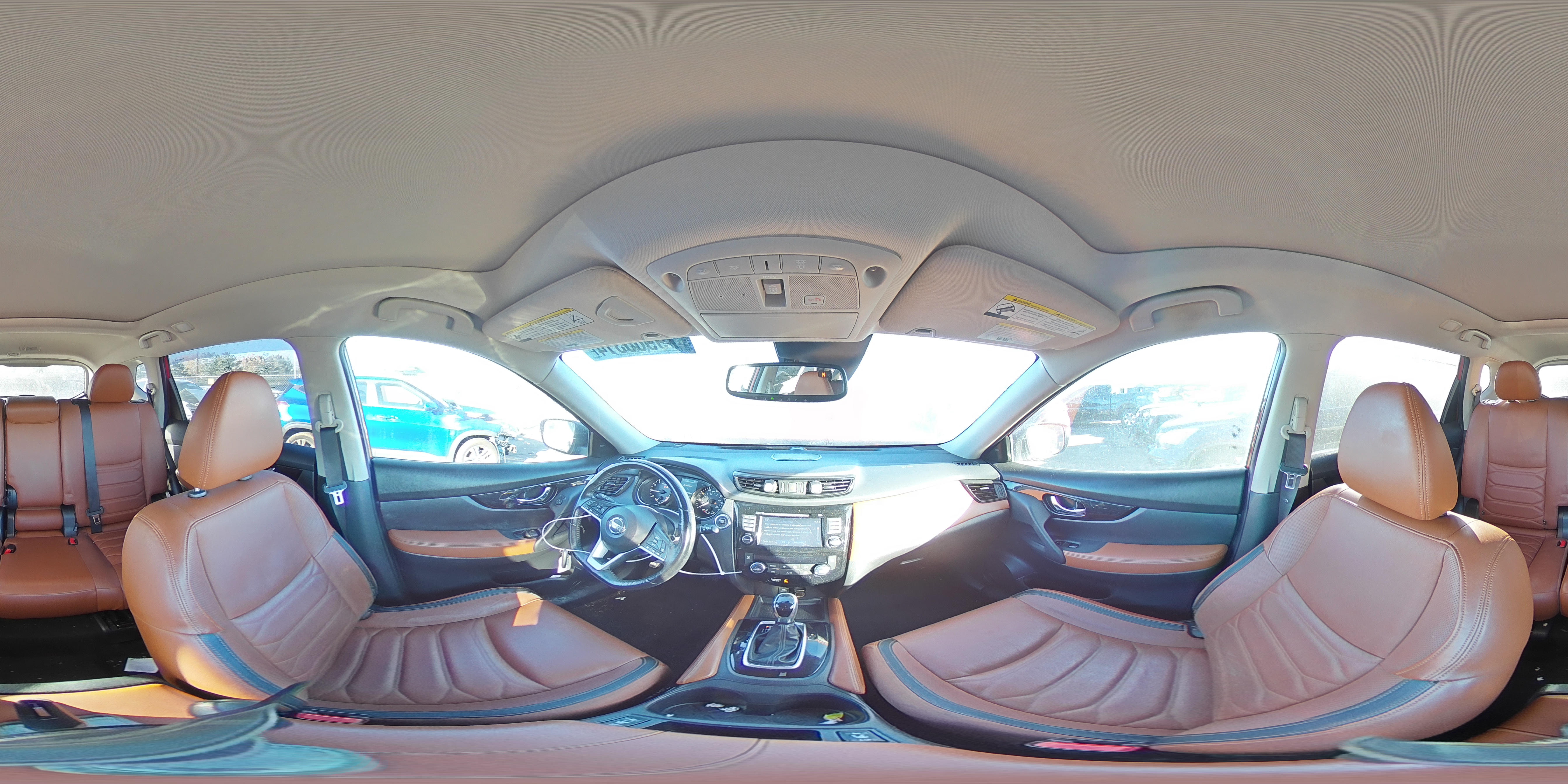 2017 Nissan Rogue - Image 14