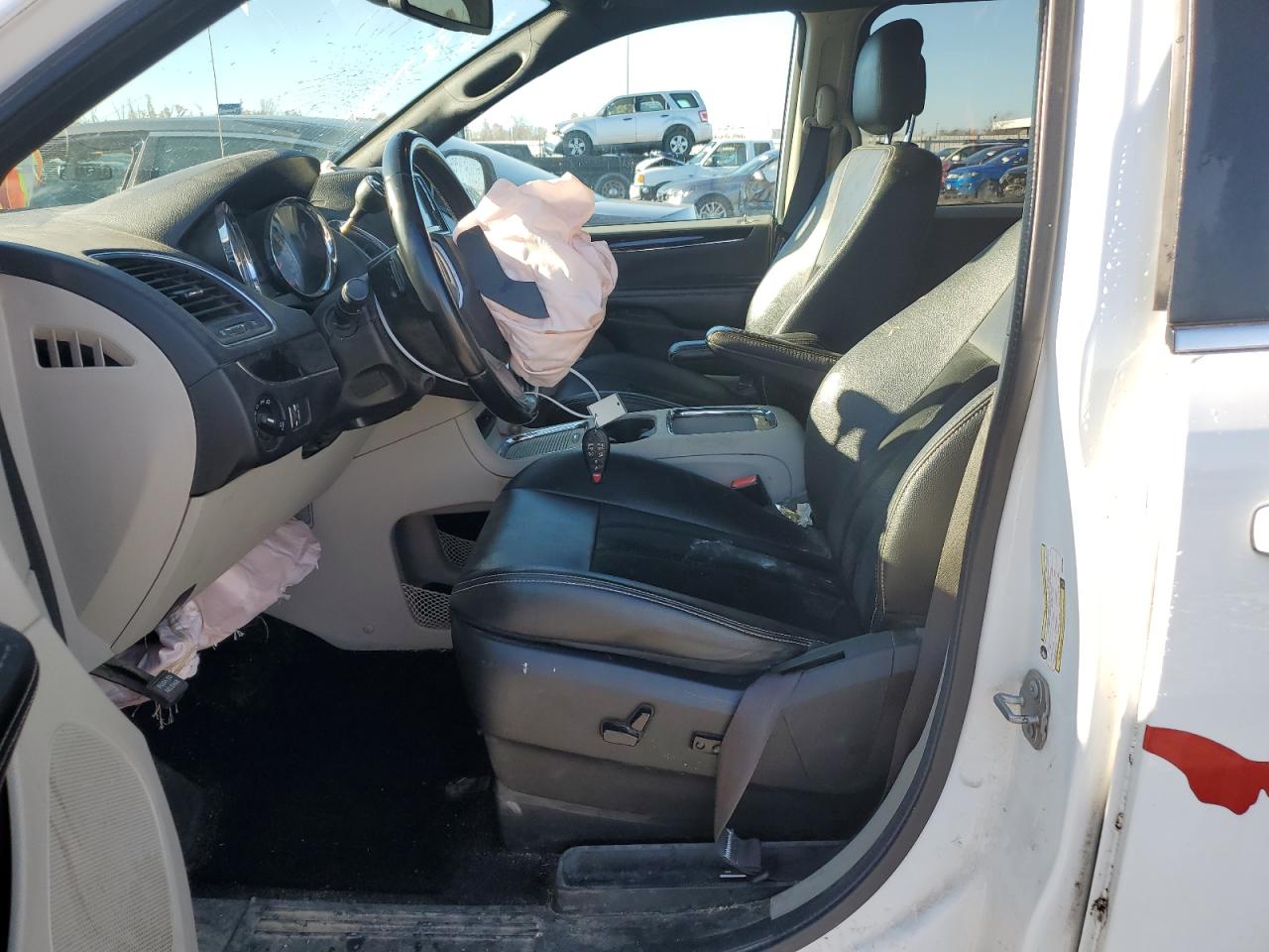 2018 Dodge Caravan - Image 7
