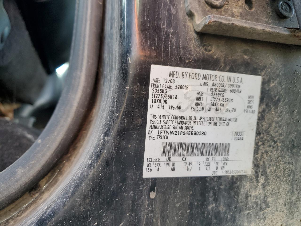 2004 Ford F250 - Image 12