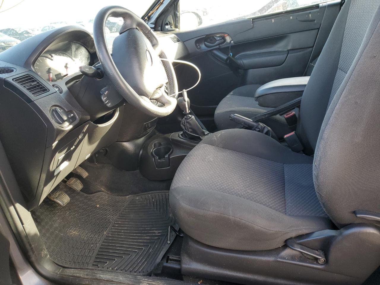 2007 Ford Focus - Image 7