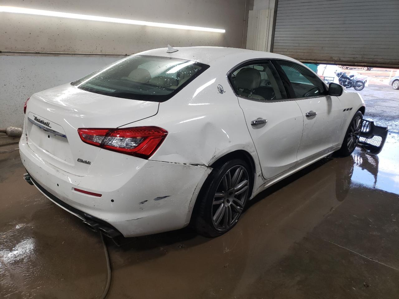 2018 Maserati Ghibli - Image 3