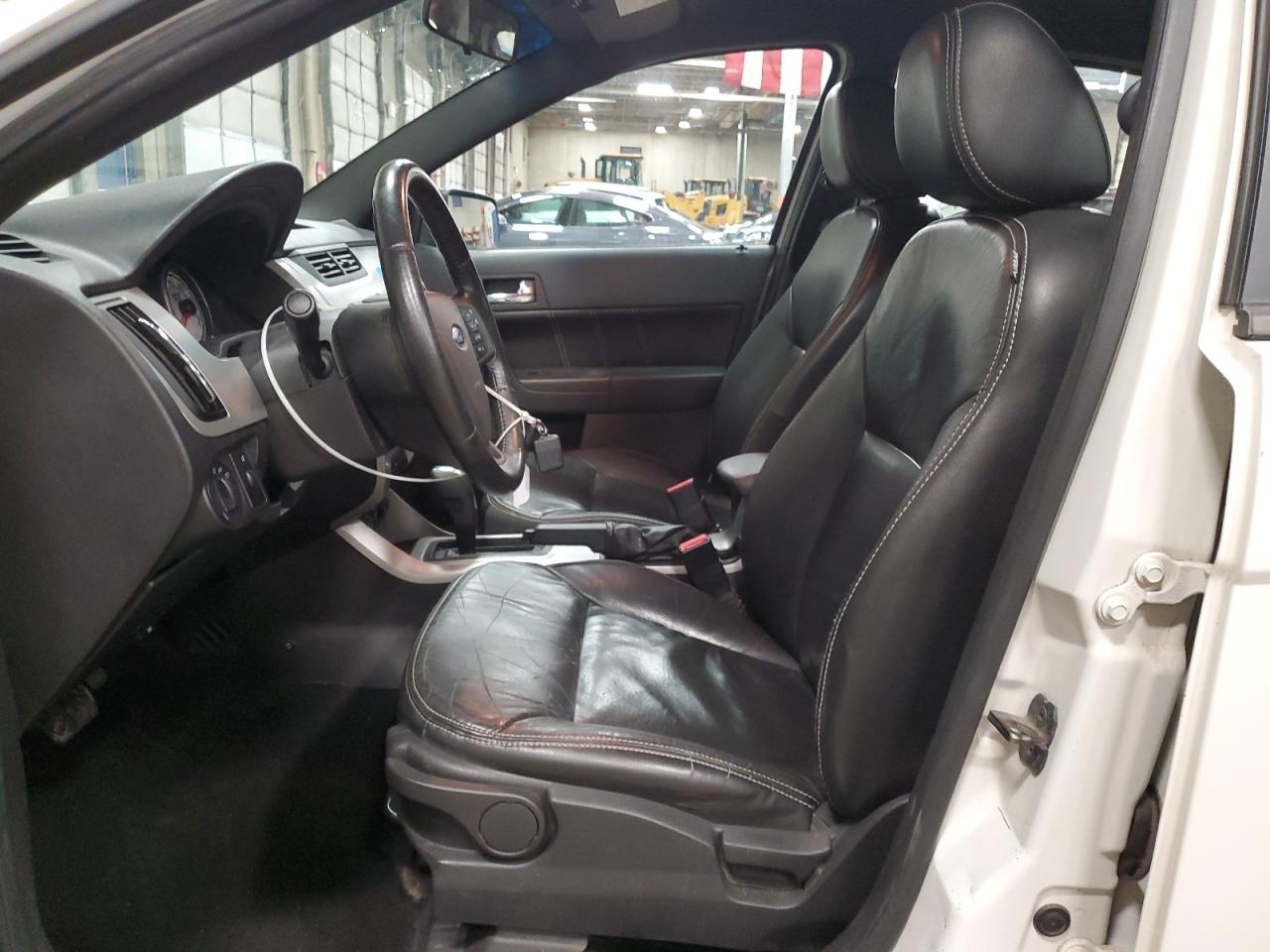 2010 Ford Focus - Image 7