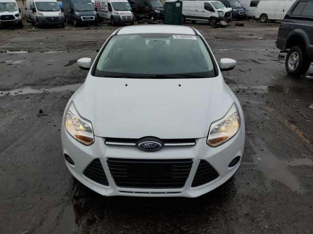  FORD FOCUS 2014 Biały