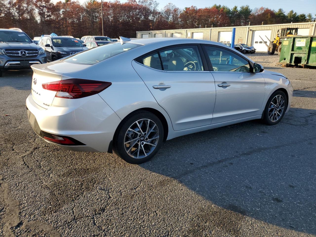 VIN 5NPD84LF3KH496791 2019 HYUNDAI ELANTRA no.3