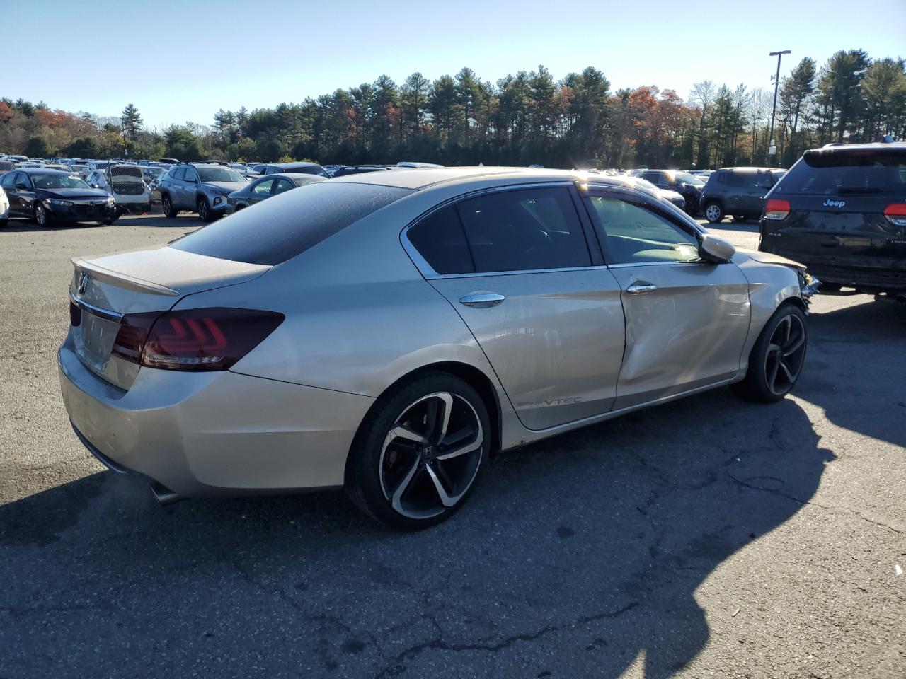 VIN 1HGCR2F52DA266350 2013 HONDA ACCORD no.3