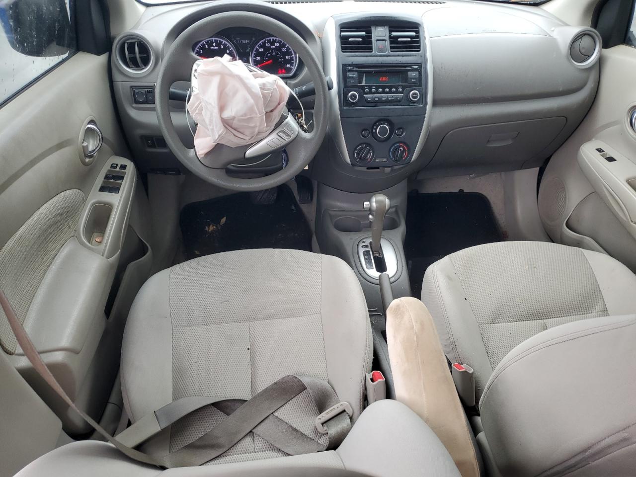2015 Nissan Versa - Image 8