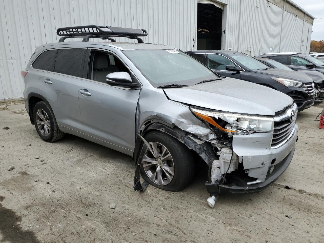 VIN 5TDJKRFH3FS184999 2015 TOYOTA HIGHLANDER no.4