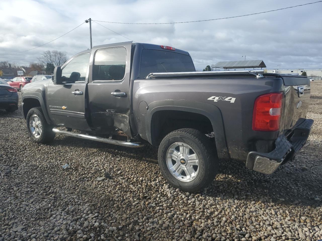 2011 Chevrolet Silverado - Image 2