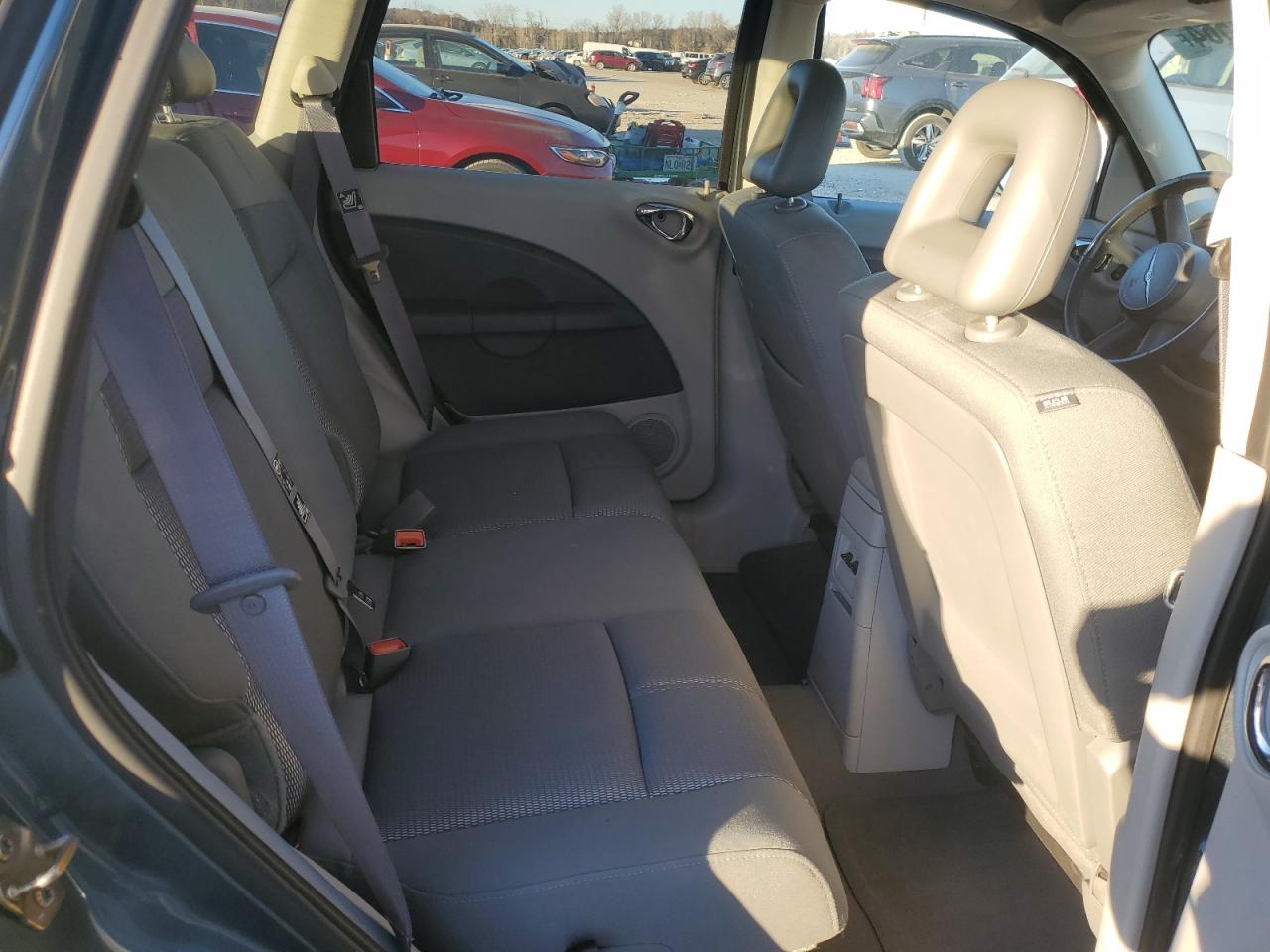 2006 Chrysler PT Cruiser - Image 11