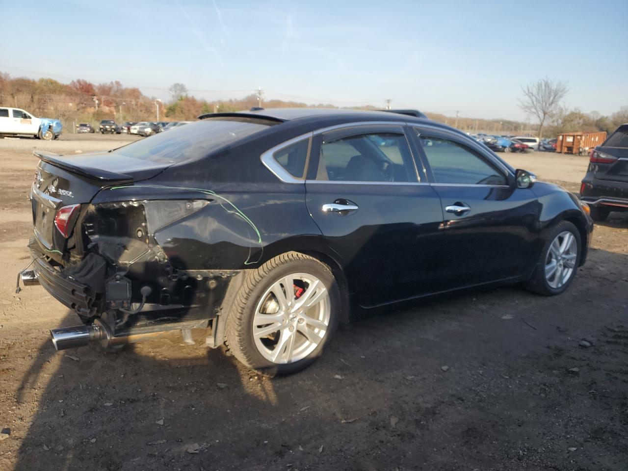 2016 Nissan Altima - Image 3