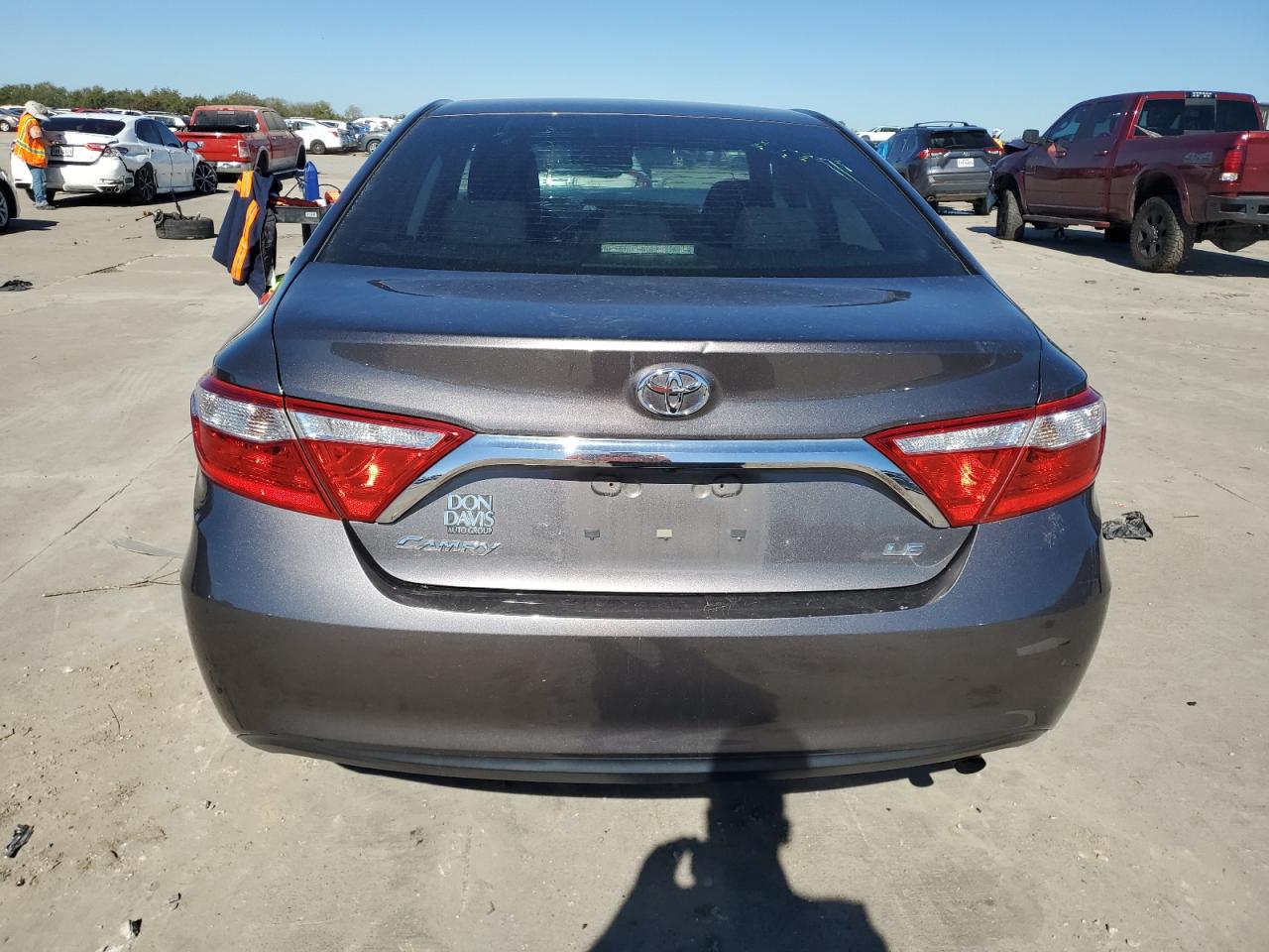 2016 Toyota Camry Le VIN: 4T4BF1FK0GR553595 Lot: 79563424