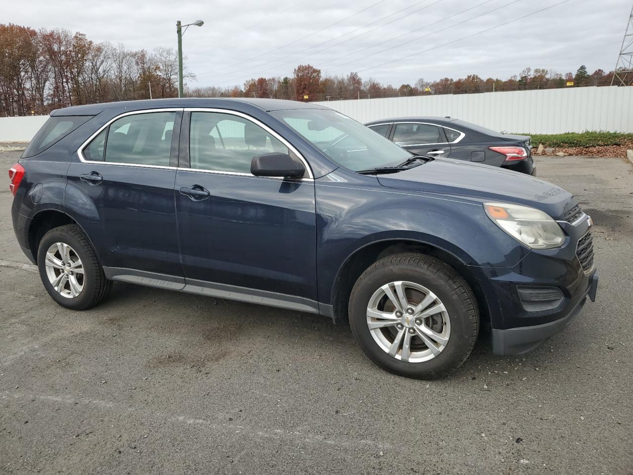 2016 Chevrolet Equinox - Image 4