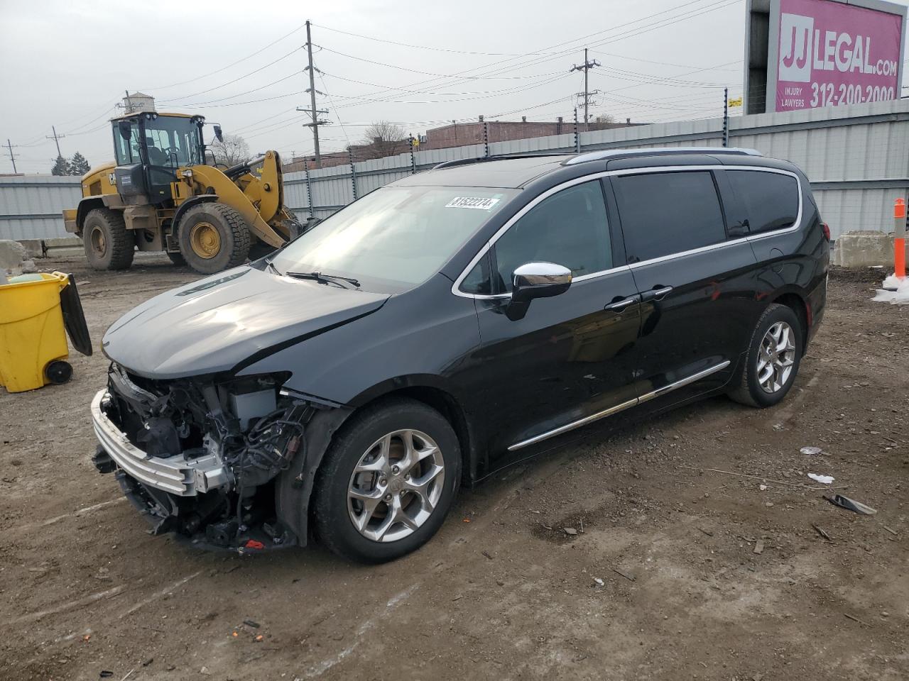 2017 Chrysler Pacifica - Image 1