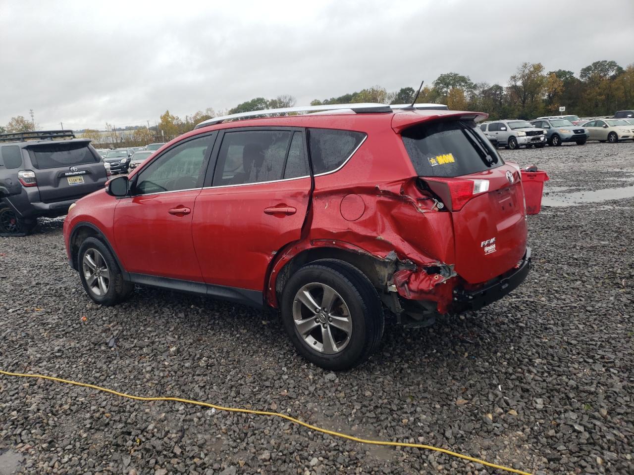 2015 Toyota RAV 4 - Image 2