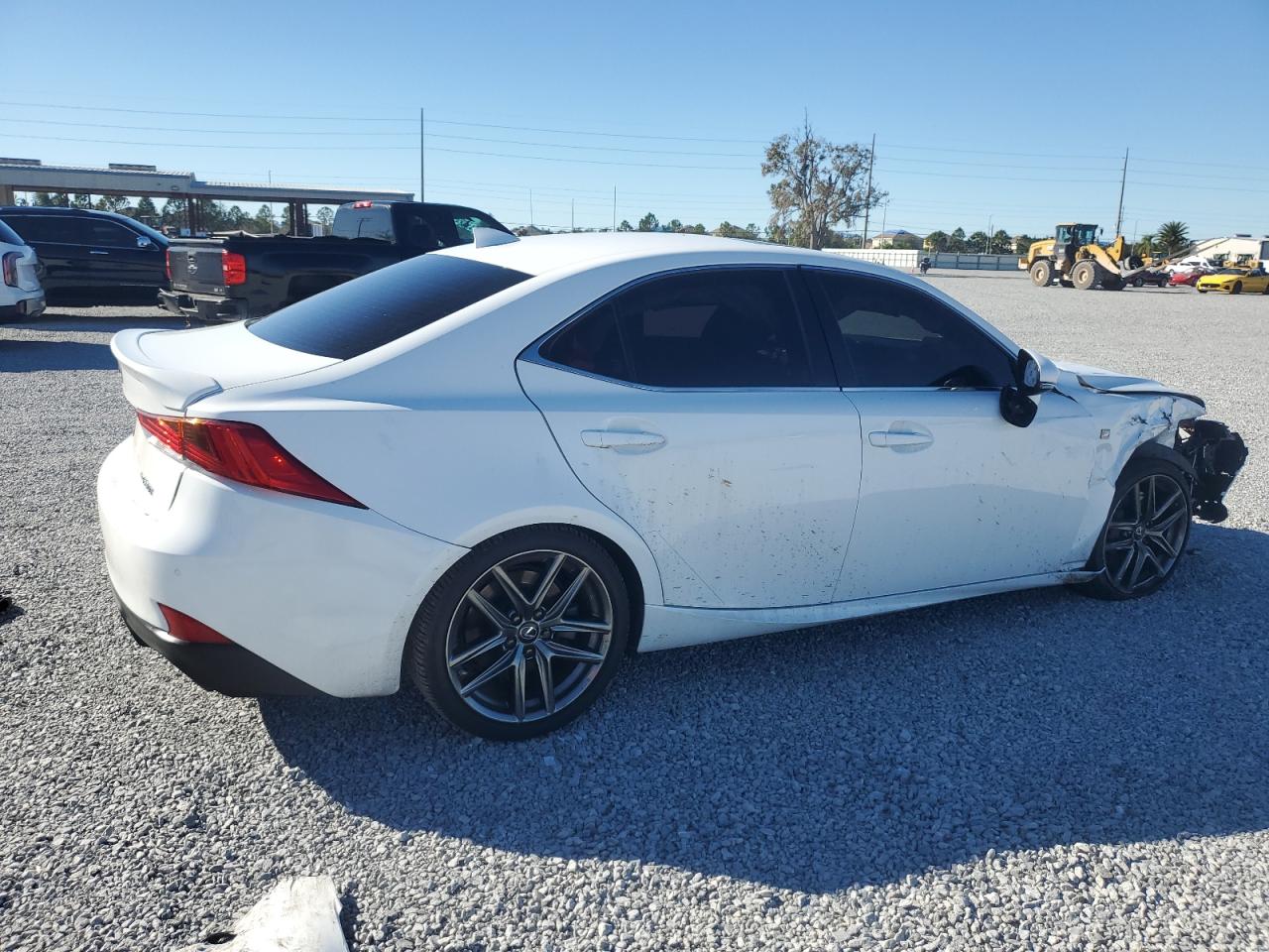 2020 Lexus IS - Image 3