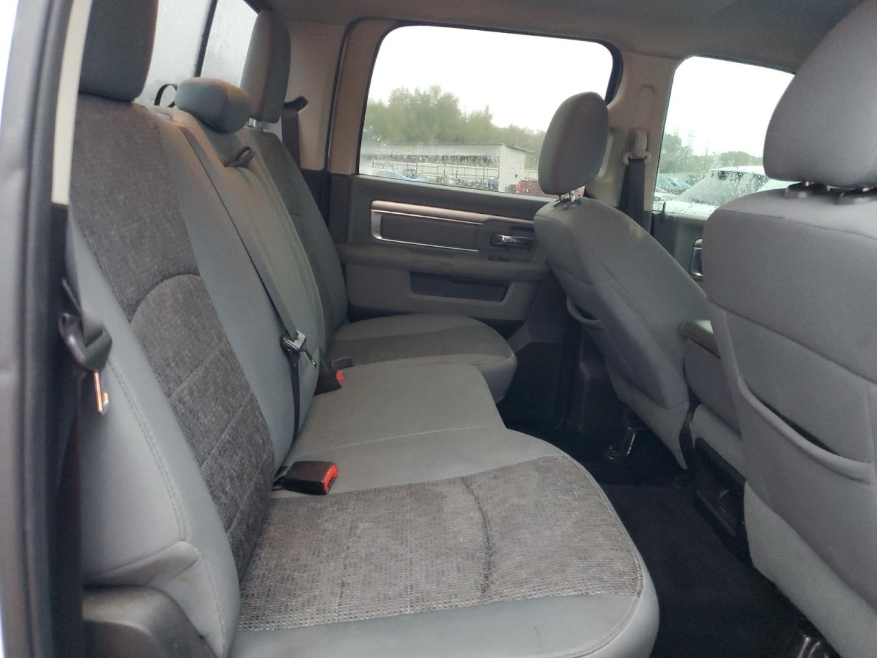 2017 RAM 1500 - Image 10