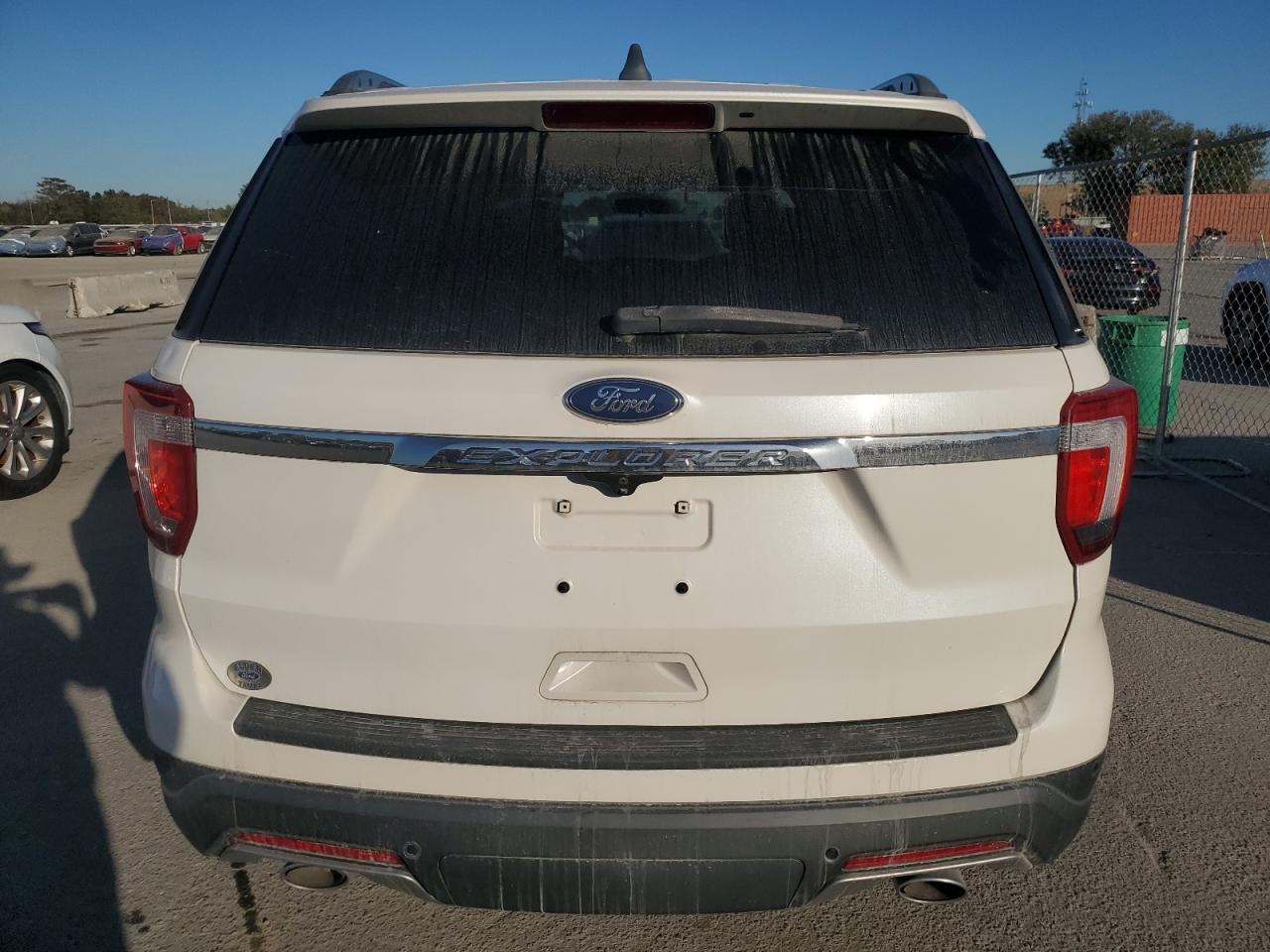 2018 Ford Explorer Xlt VIN: 1FM5K7D88JGC03215 Lot: 82755164