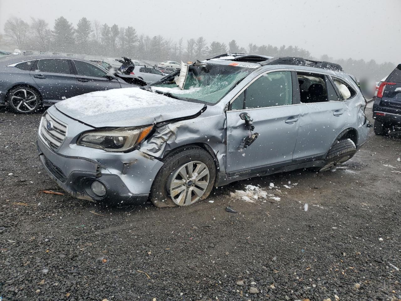 2017 Subaru Outback - Image 1