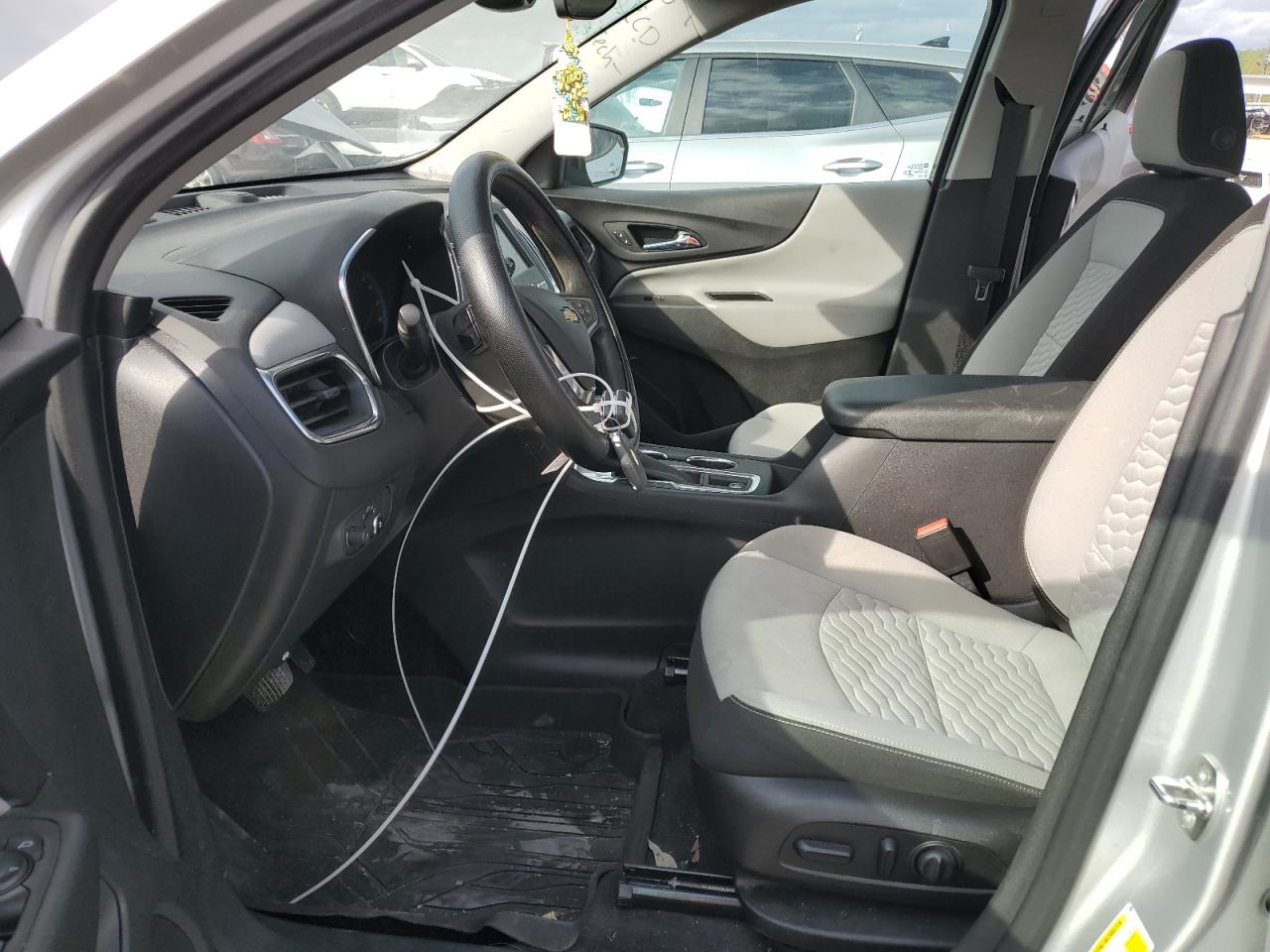 2021 Chevrolet Equinox - Image 7