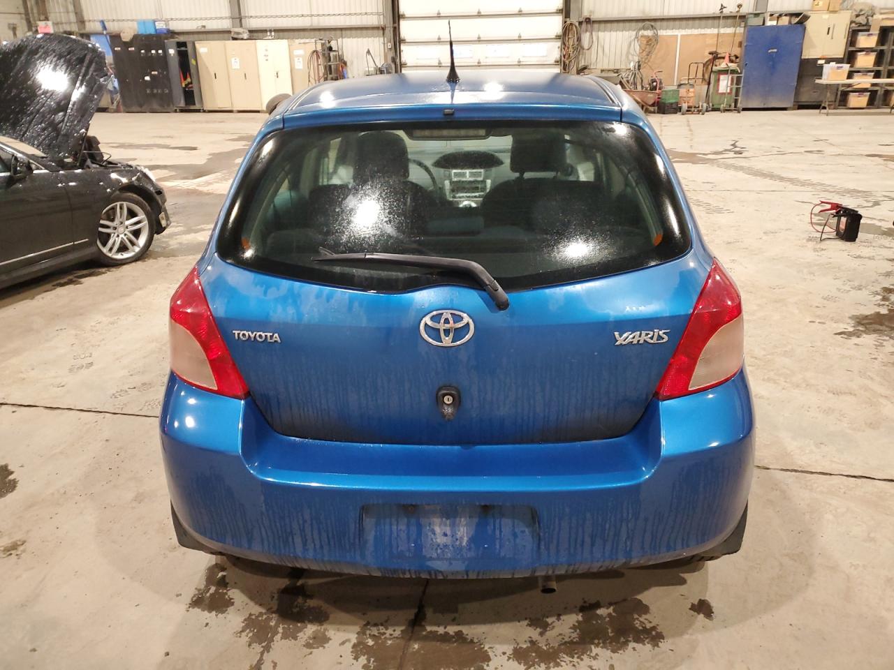 2007 Toyota Yaris VIN: JTDKT923775094340 Lot: 81924584