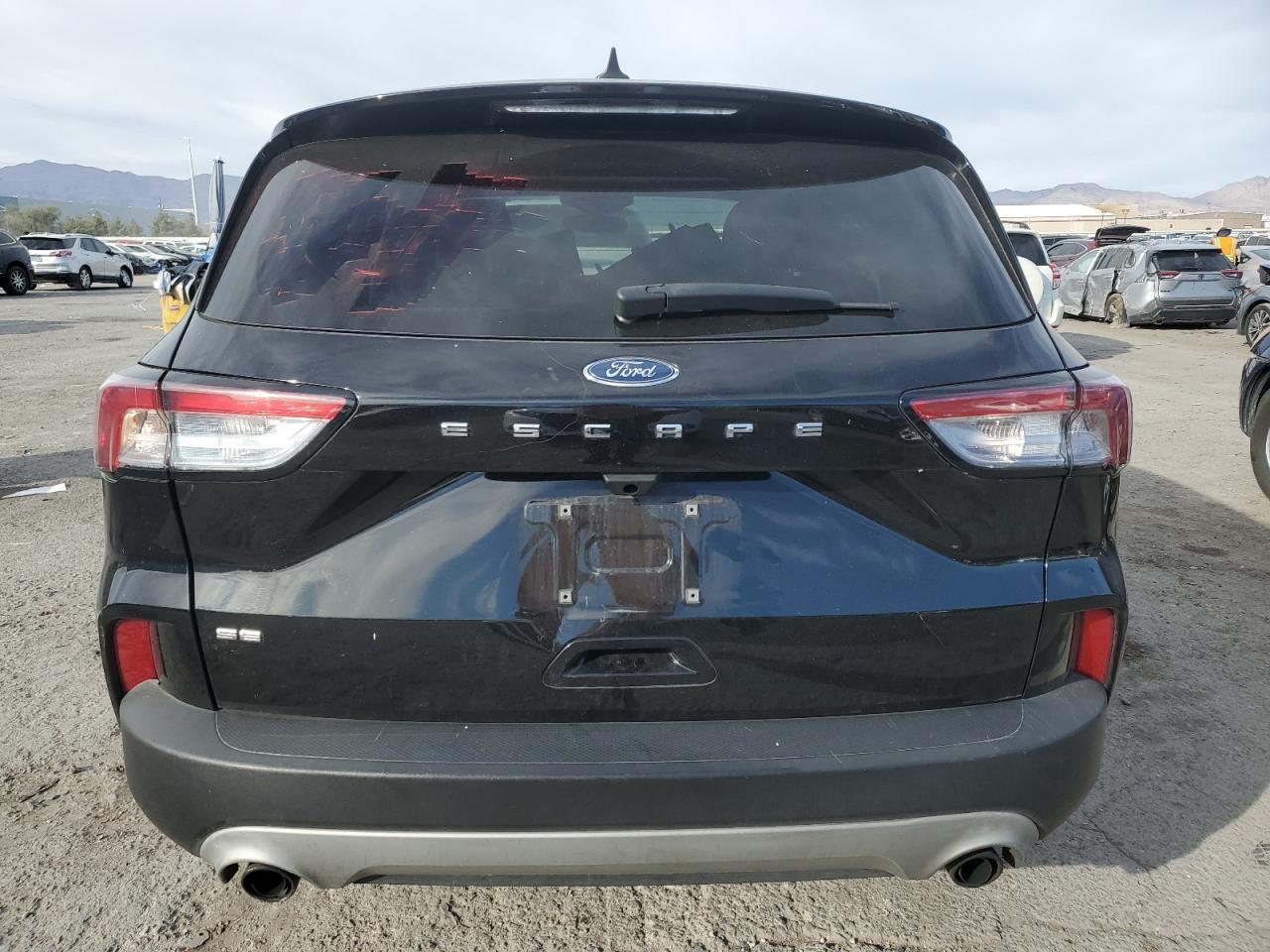 2020 Ford Escape - Image 6
