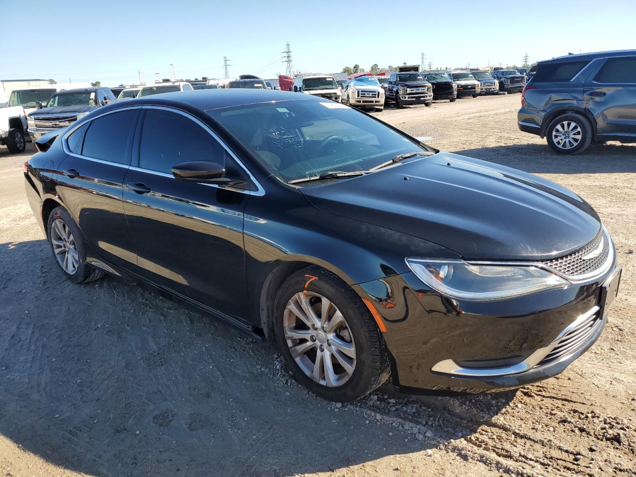 VIN 1C3CCCAB4FN676604 2015 CHRYSLER 200 no.4