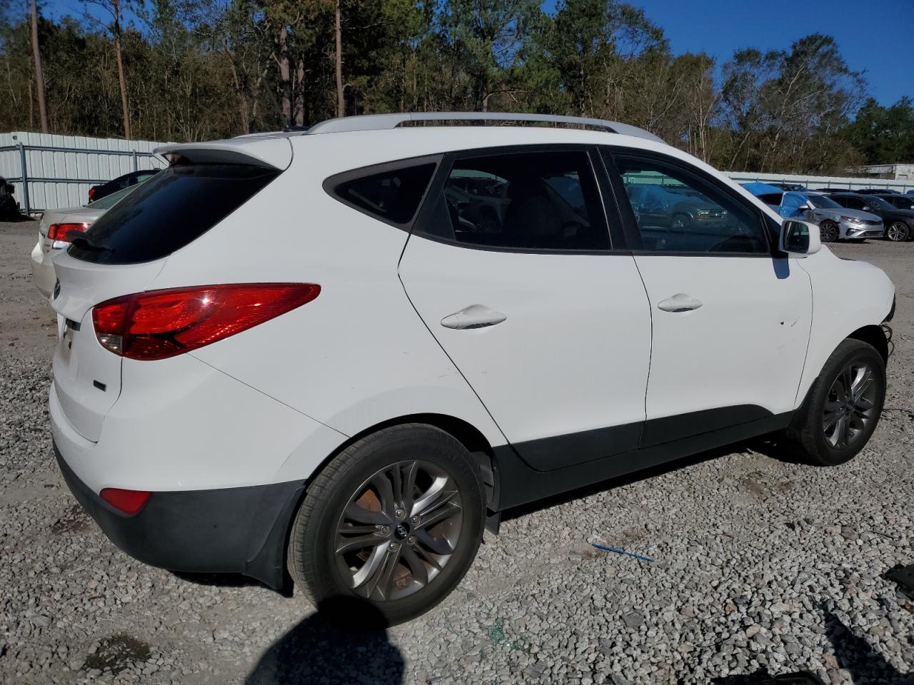 2015 Hyundai Tucson - Image 3
