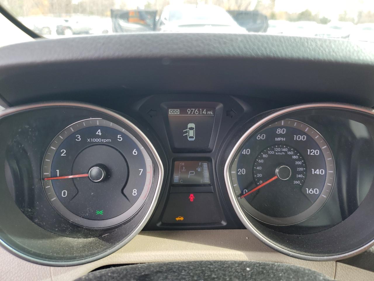 2016 Hyundai Elantra - Image 9