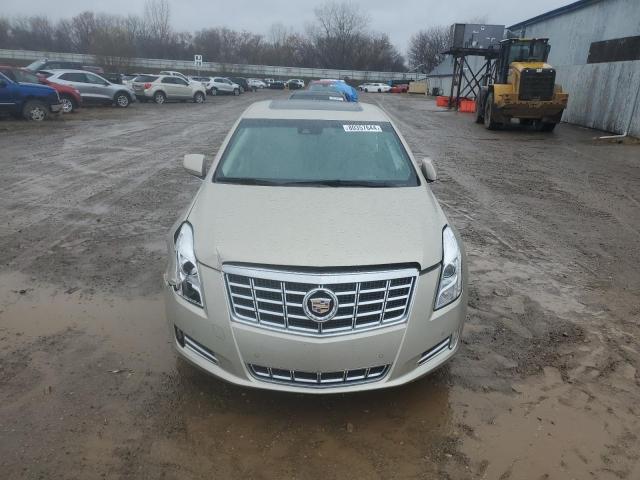 Седани CADILLAC XTS 2014 Бежевий