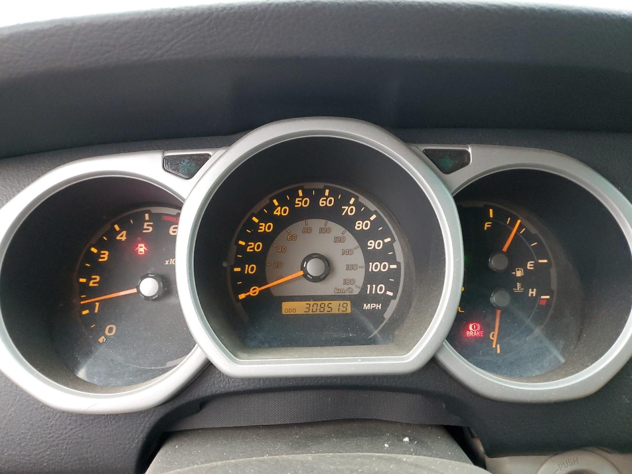 2005 Toyota 4Runner - Image 9
