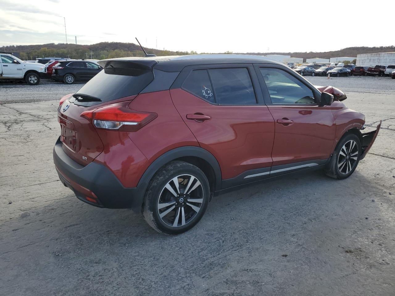 VIN 3N1CP5CU1KL480708 2019 NISSAN KICKS no.3