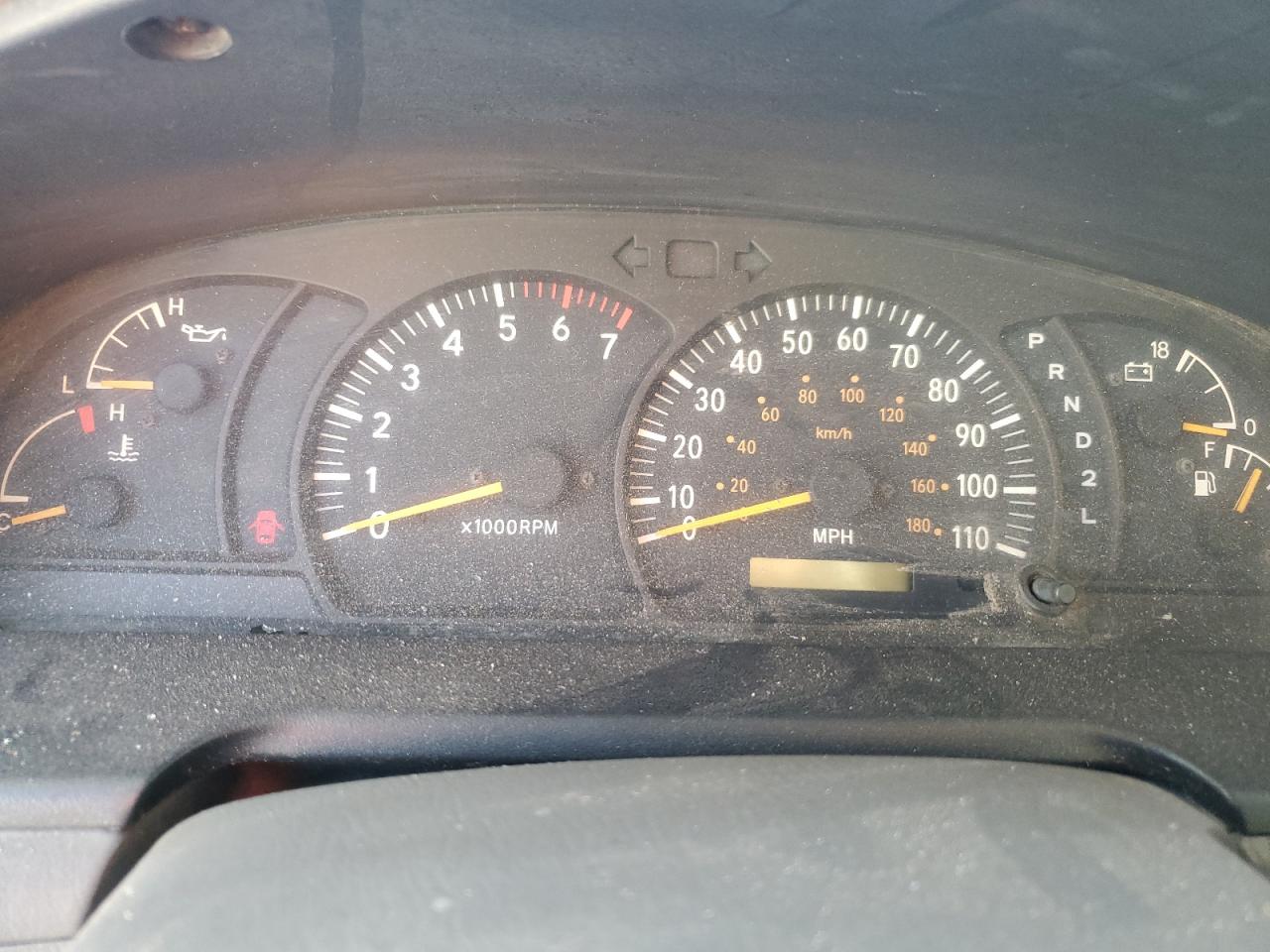 2000 Toyota Tundra - Image 9
