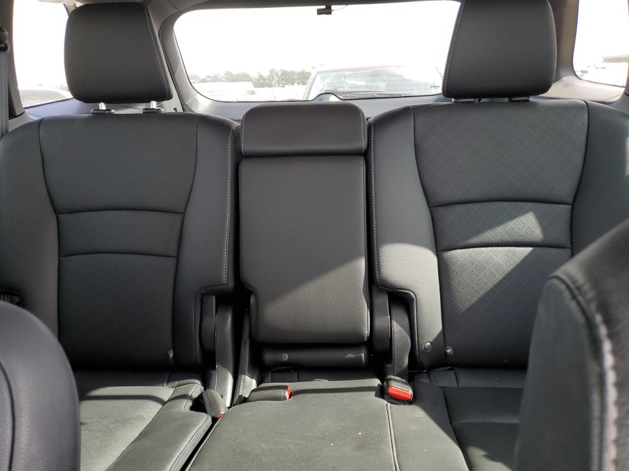 2021 Honda Passport - Image 10