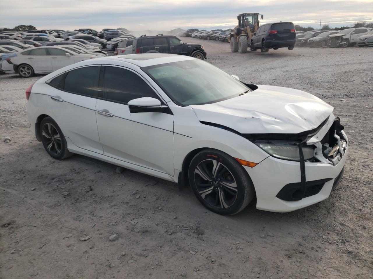 2016 Honda Civic - Image 4