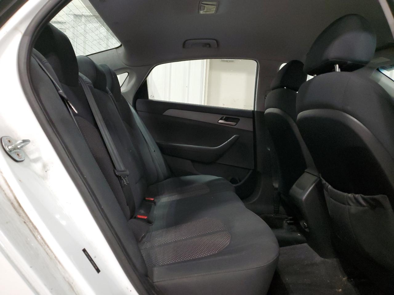 2018 Hyundai Sonata - Image 10