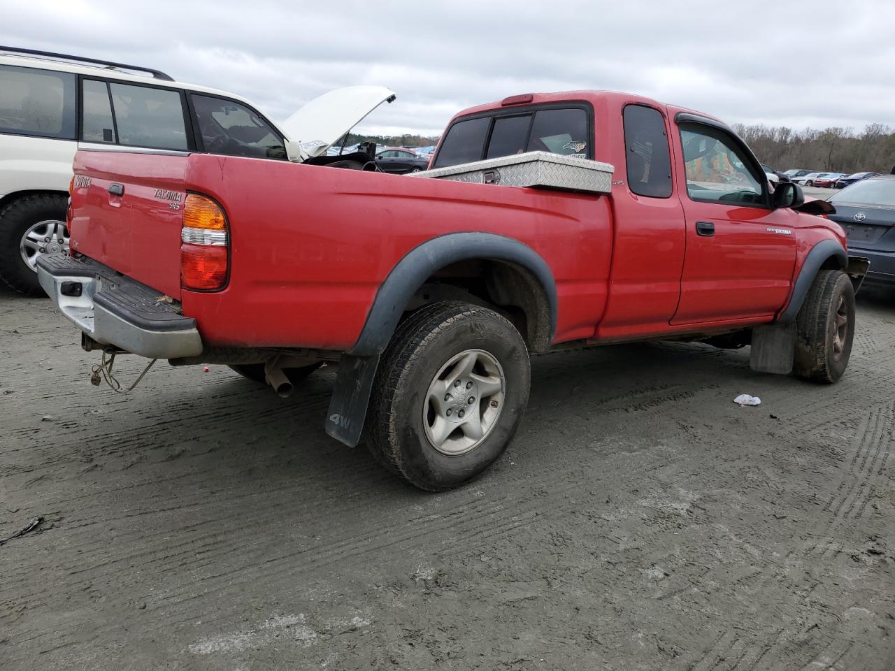 2004 Toyota Tacoma - Image 3