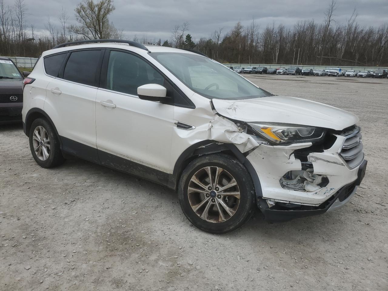2018 Ford Escape - Image 4