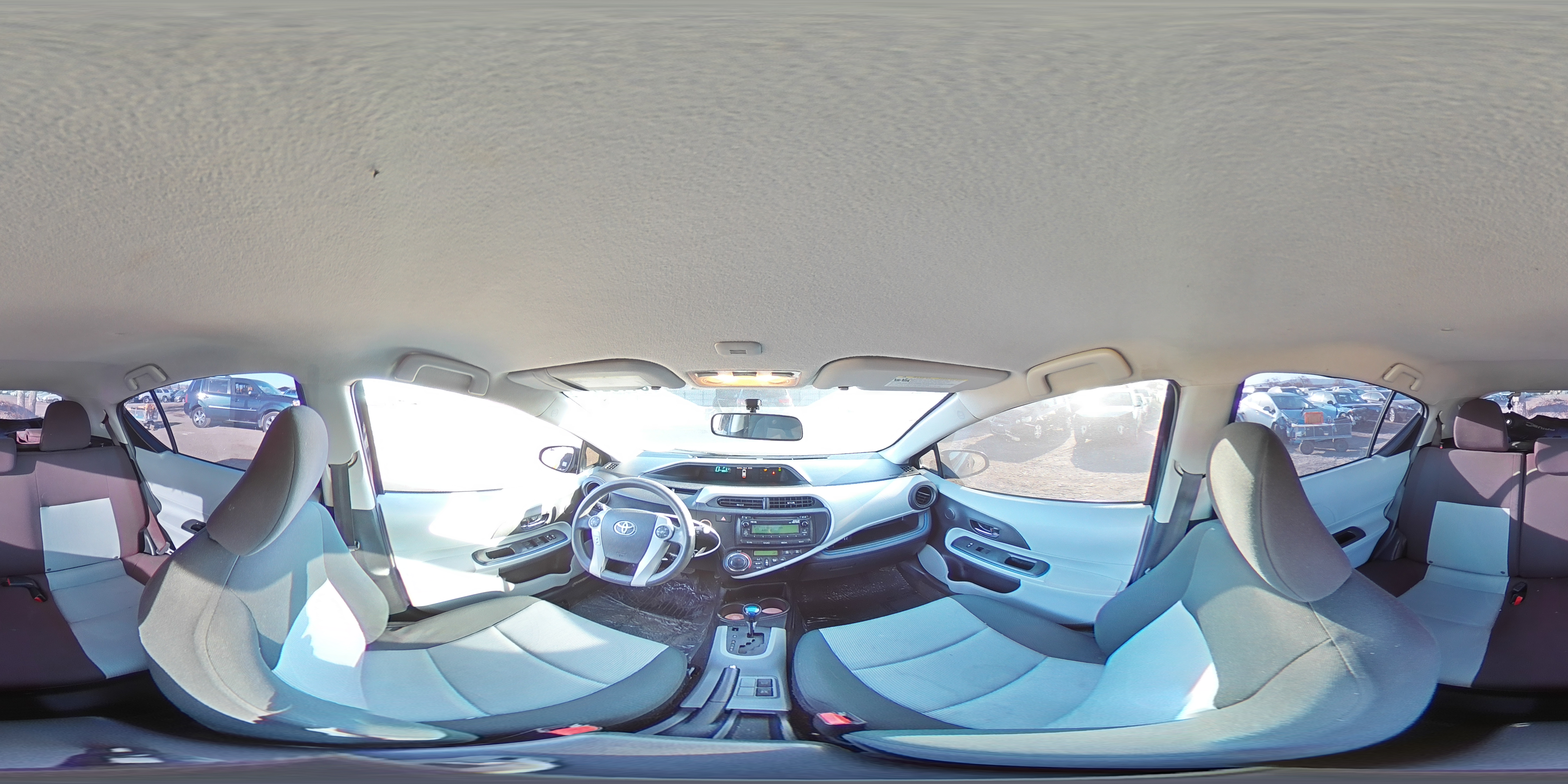 2012 Toyota Prius C VIN: JTDKDTB36C1527769 Lot: 81192664