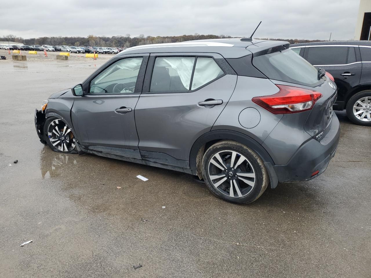2019 Nissan Kicks - Image 2