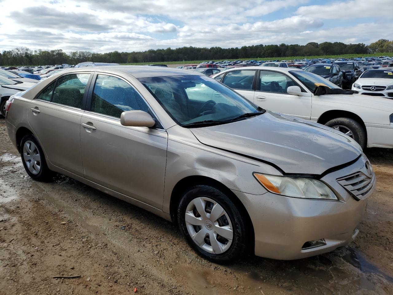 2009 Toyota Camry - Image 4