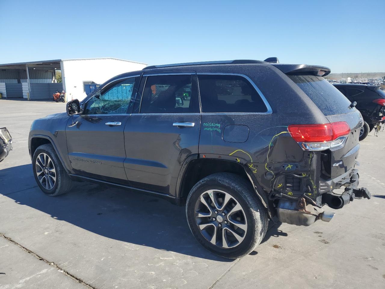 2017 Jeep Grand Cherokee - Image 2