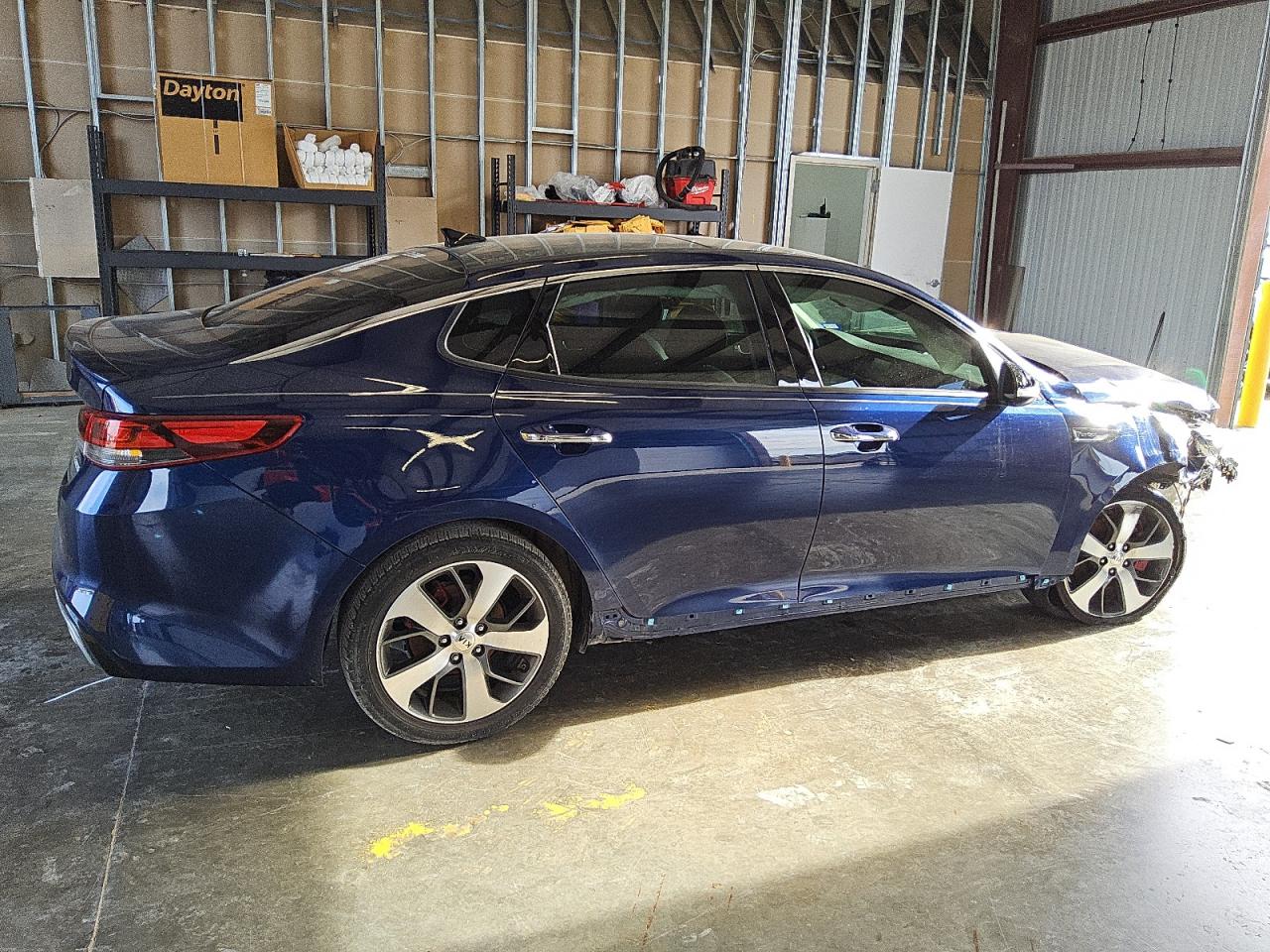 VIN 5XXGW4L20JG209952 2018 KIA OPTIMA no.3