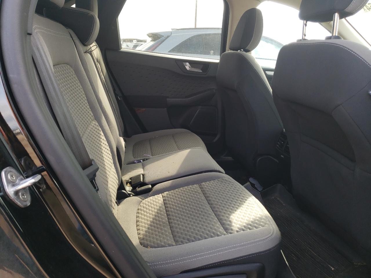 2020 Ford Escape - Image 10
