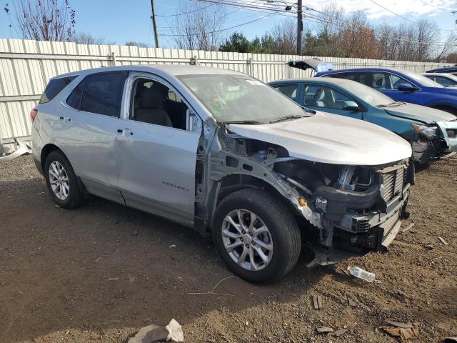  CHEVROLET EQUINOX 2018 Серебристый