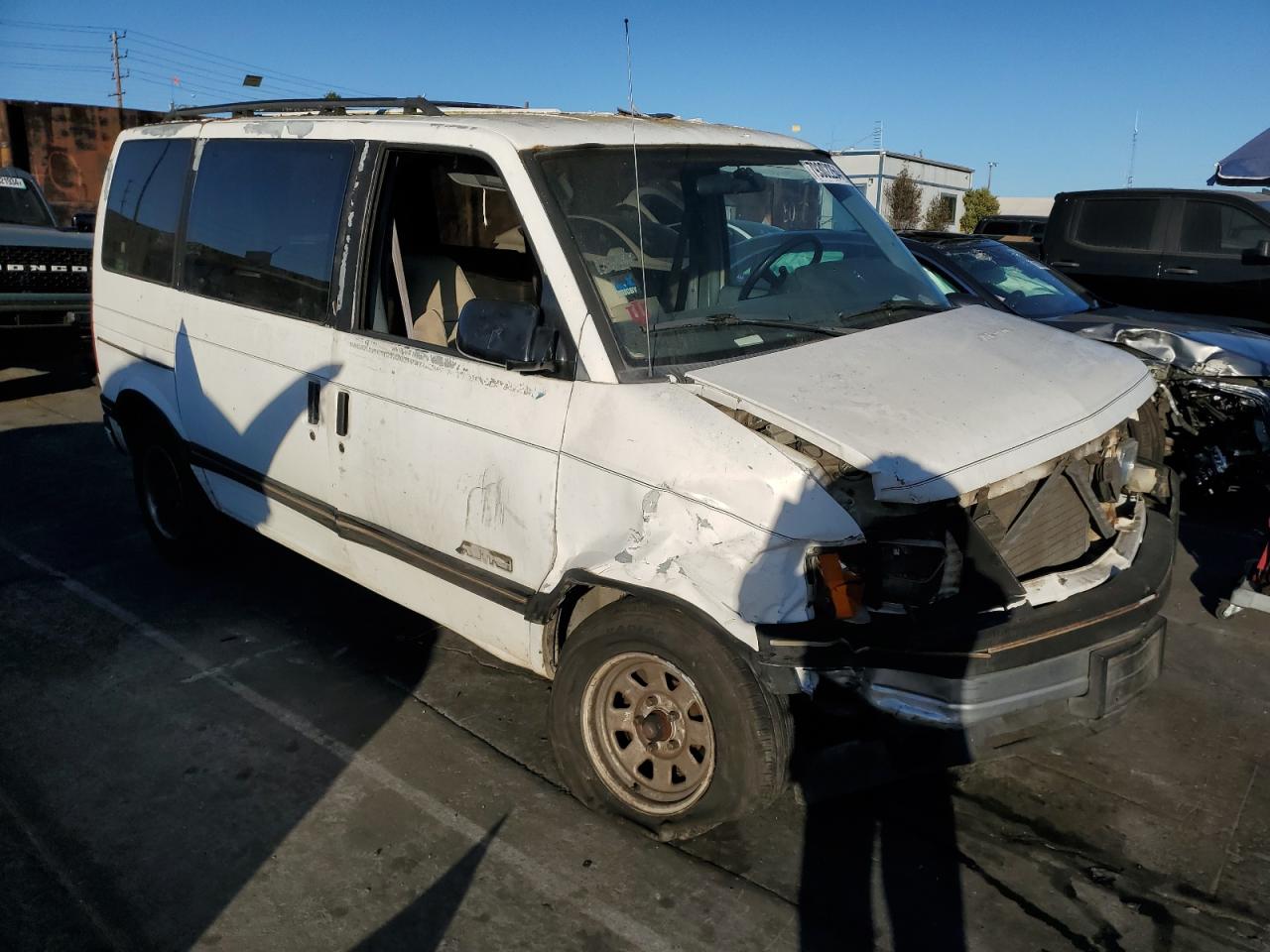 1990 Chevrolet Astro - Image 4