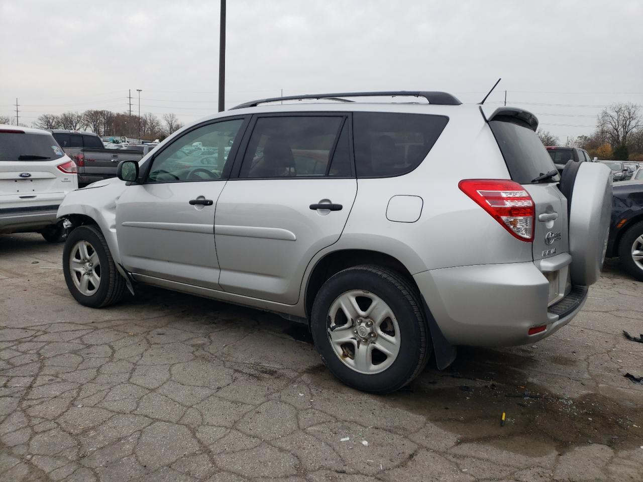 2012 Toyota RAV 4 - Image 2