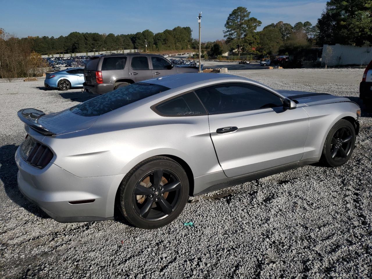 2015 Ford Mustang - Image 3
