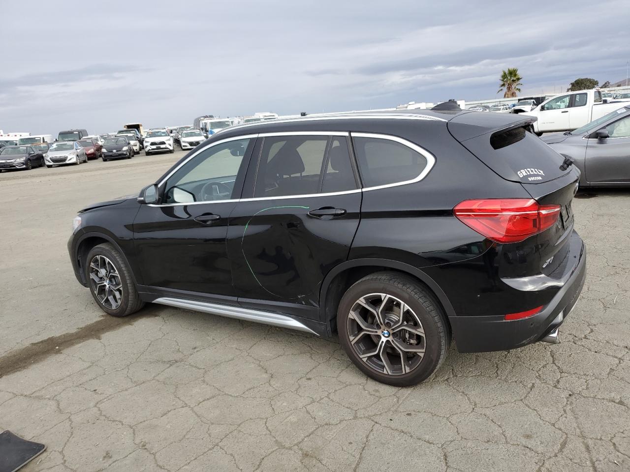 VIN WBXJG7C02L5P30202 2020 BMW X1 no.2