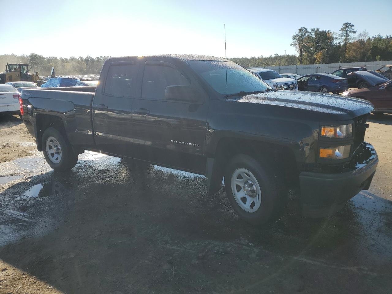 2015 Chevrolet Silverado - Image 4