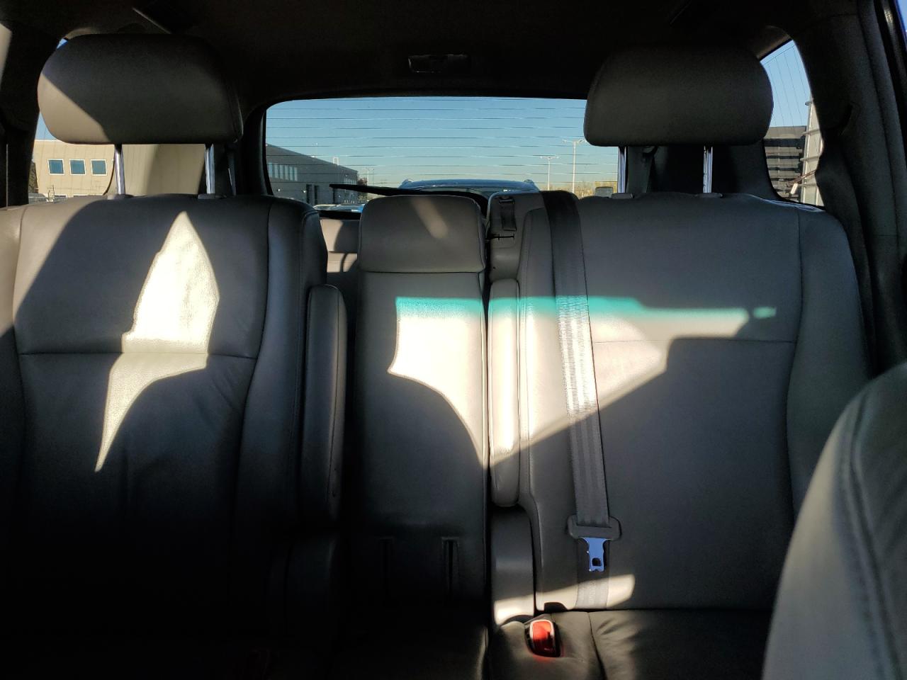 2010 Toyota Highlander - Image 10